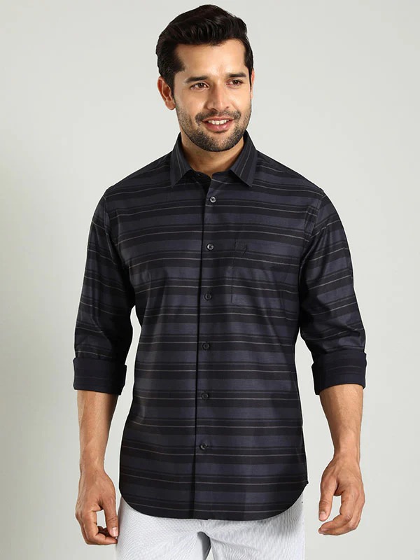 Indian Terrain Men's Regular Fit Full Sleeve Striped Black Shirt